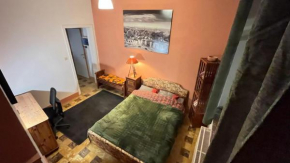Charming studio in Tournai, 25m² with parking